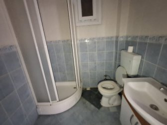 Bahçelievler Camlıkahve'de 1,Kat 2+1 Köşe Balkonlu 60 m2 Daire 