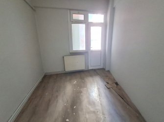 Bahçelievler Camlıkahve'de 2,Kat Balkonlu 2+1 Kiralık 60 m2 Daire 