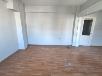 Bahçelievler Camlıkahve'de 2,Kat Balkonlu 2+1 Kiralık 60 m2 Daire 
