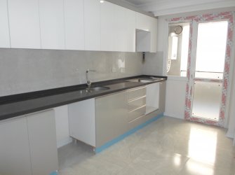 Güngören Güneştepe 2,Kat Çift Balkonlu 2+1 Sıfır 100 m2  Ön Cephe