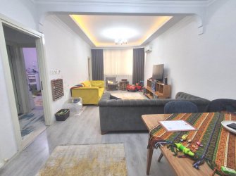 Bahçelievler Camlıkahve'de 1,Kat Kat Mülkiyetli 3+1Tek Daireli 100 m2